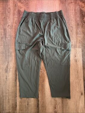 Women’s  Olive Green Cargo Jogger Pants
